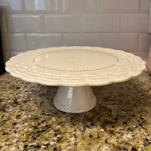 Mary & Martha Heirloom White Cake Pedestal